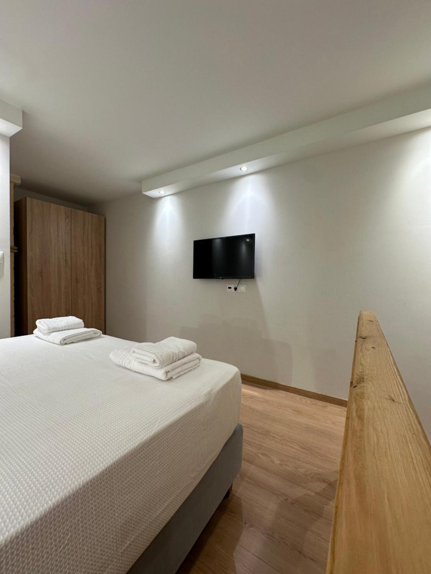 Q Rocco Apartments, Corfu Town Exterior foto